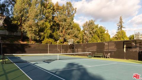 A home in Hidden Hills