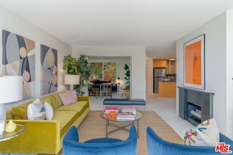 11645 Montana Avenue 237 Los Angeles CA 90049