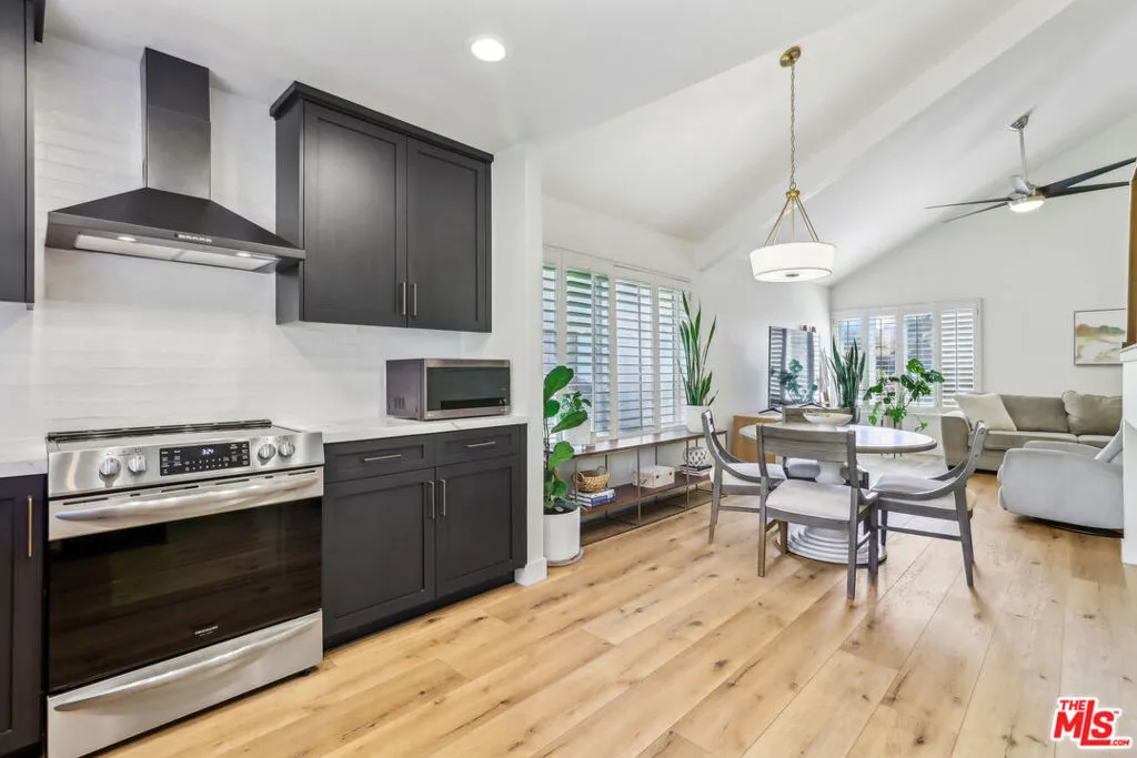 Carlsbad, California 92009, United States, 4 Bedrooms Bedrooms, ,3 BathroomsBathrooms,Residential,Active,135773