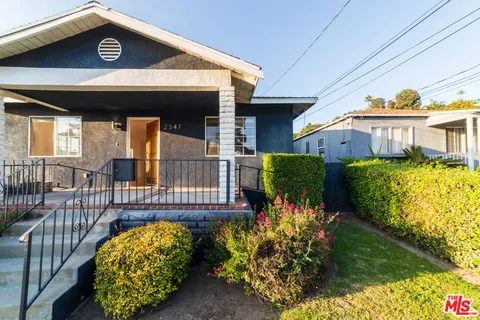 MLS: 25530095