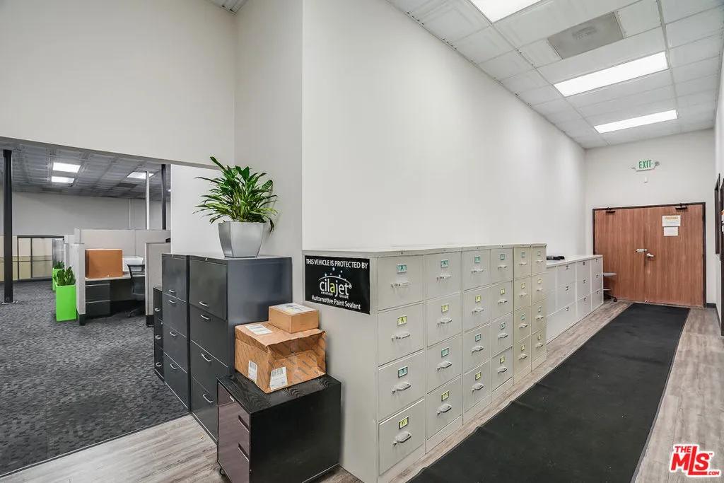 Gardena, California 90248, United States, ,Commercial,Pending,32044