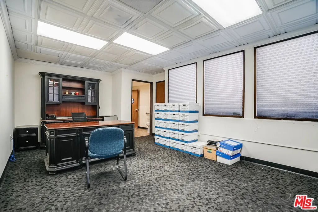 Gardena, California 90248, United States, ,Commercial,Pending,32044