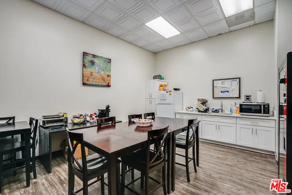 Gardena, California 90248, United States, ,Commercial,Pending,32044