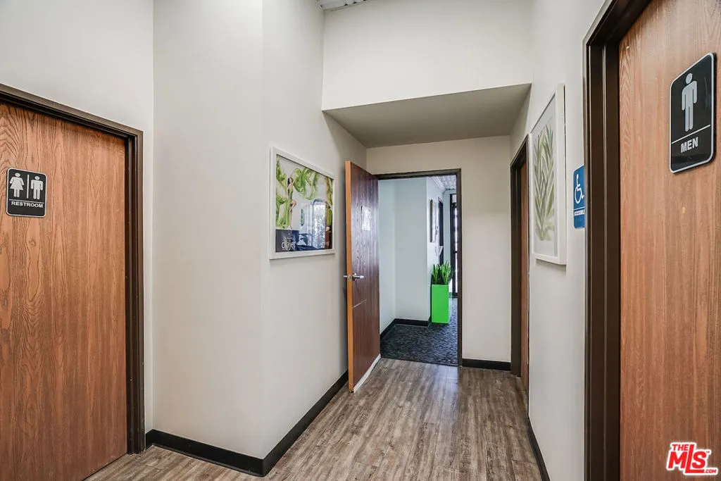 Gardena, California 90248, United States, ,Commercial,Pending,32044