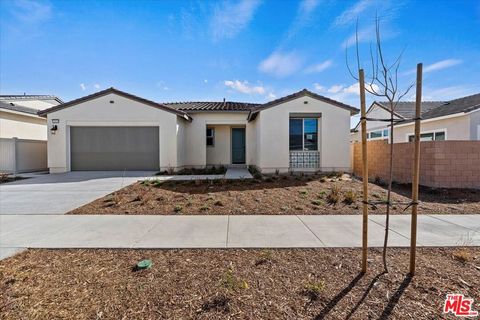 A home in Santa Clarita