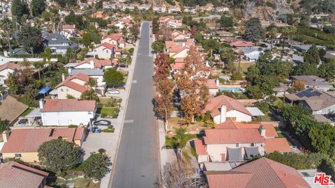 A home in Duarte