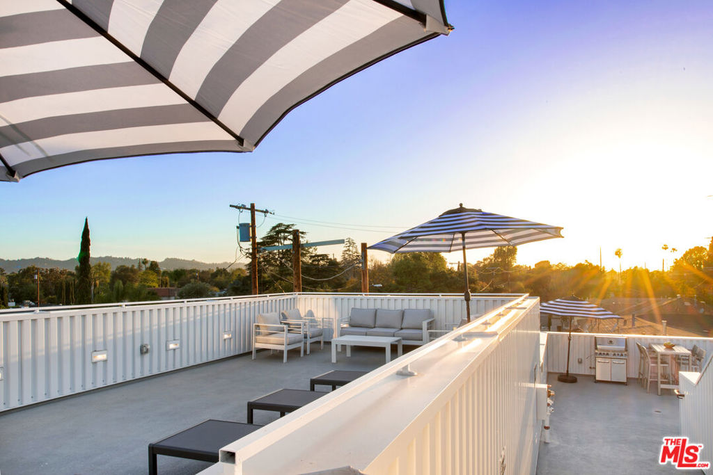 Properties 3 11714 Magnolia Boulevard