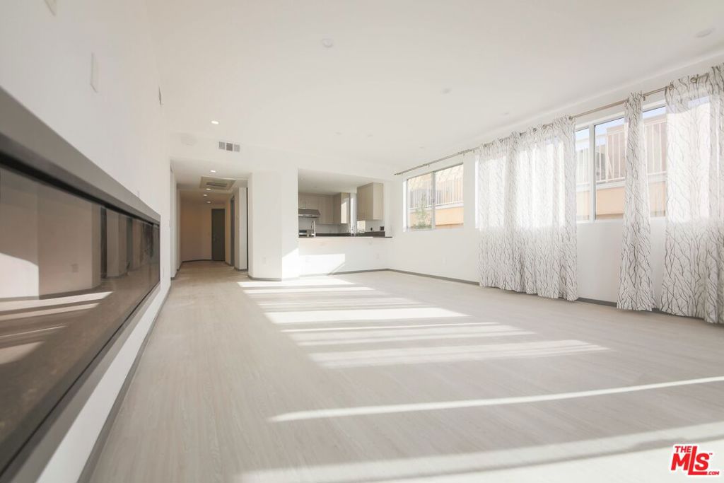 Properties 3 1065 S Wooster Street