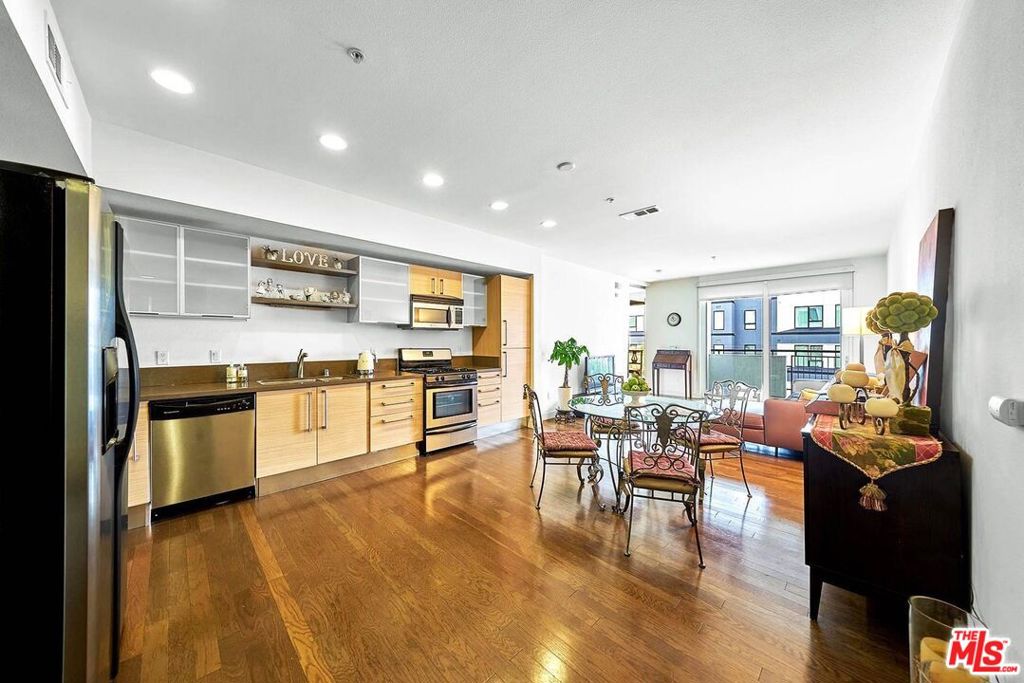 1234 Wilshire Boulevard 318