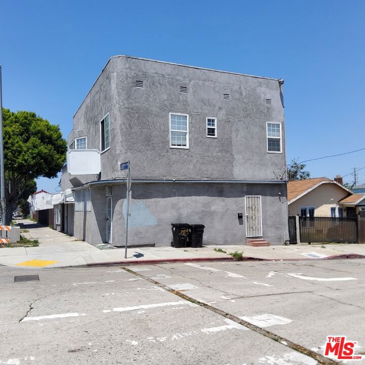 3201 W Florence Avenue