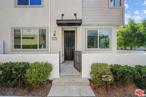 A home in Inglewood