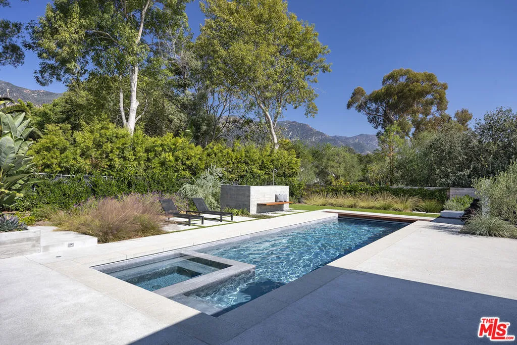 Santa Barbara, California 93108, United States, 4 Bedrooms Bedrooms, ,5 BathroomsBathrooms,Residential,Active,25980