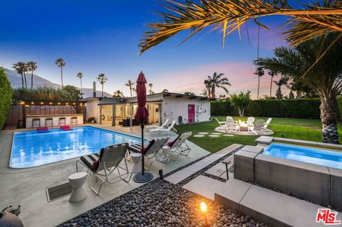 Single Family Residence in Palm Springs CA 668 Farrell Drive.jpg