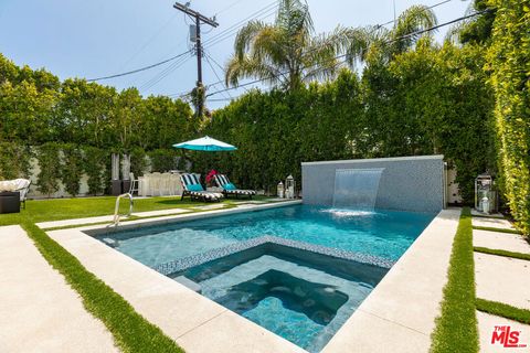 A home in Studio City