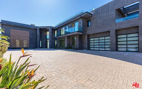 A home in Agoura Hills