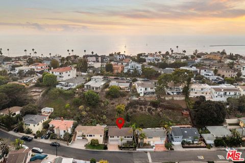 A home in Playa Del Rey