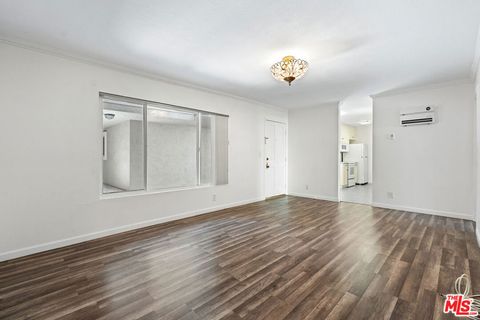 2308 Schader Drive 101 Santa Monica CA 90404