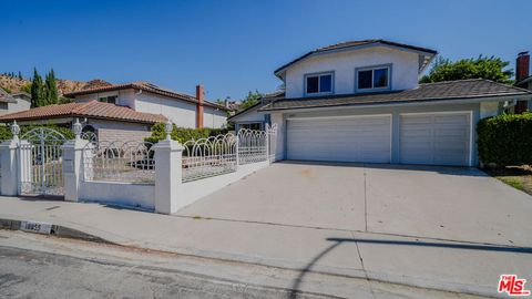 A home in Porter Ranch