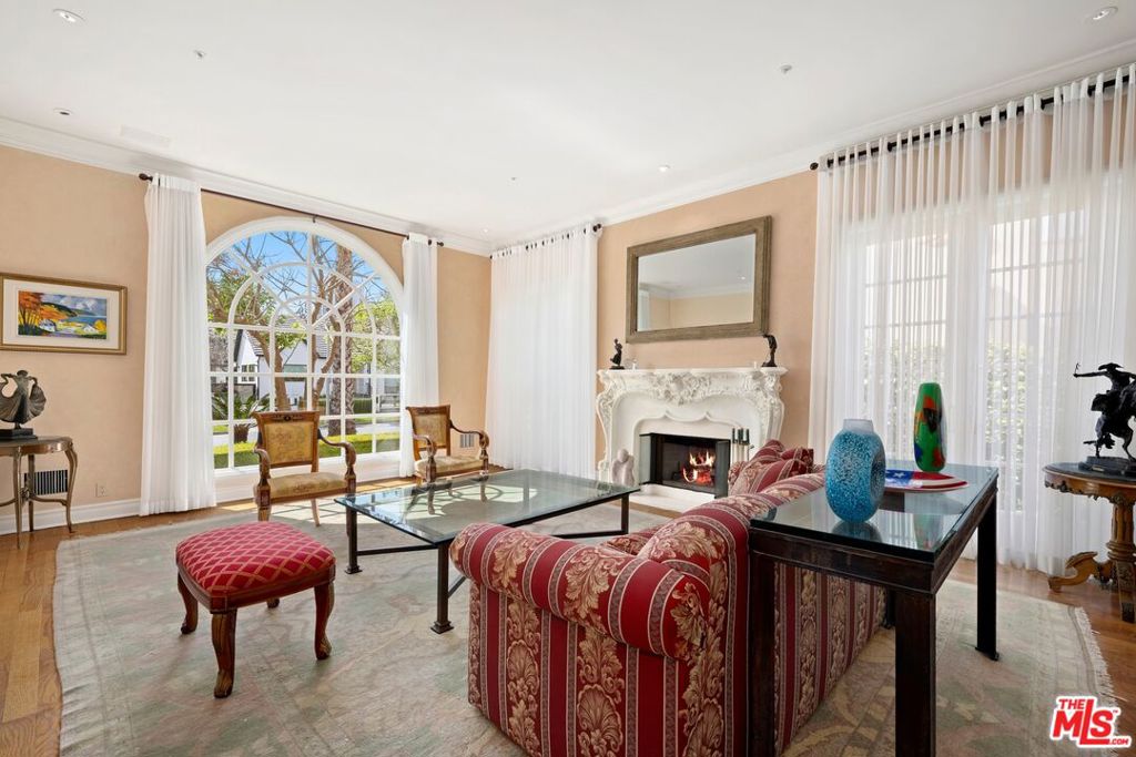 Properties 2 332 S Mccarty Drive