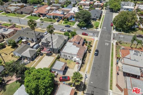 A home in Inglewood