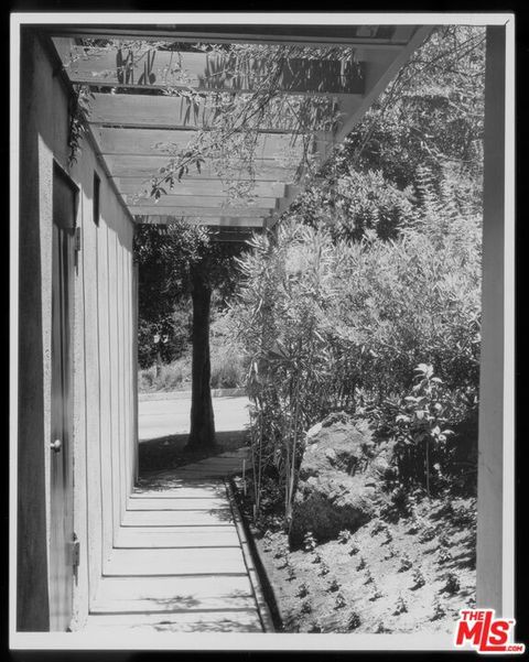 listing image 49
