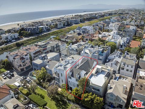 A home in Marina Del Rey