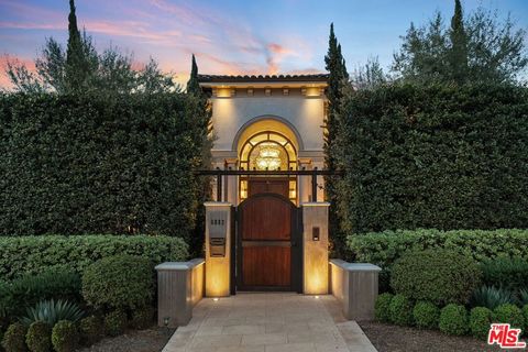 6882 Arizona Avenue Los Angeles CA 90045