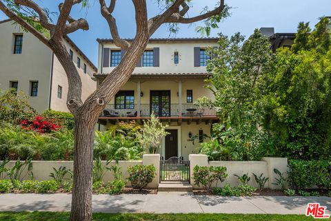 A home in Playa Vista