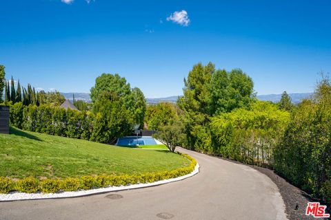 A home in Tarzana