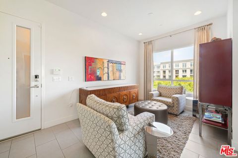 A home in Playa Vista