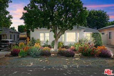 6311 Colbath Avenue Van Nuys CA 91401
