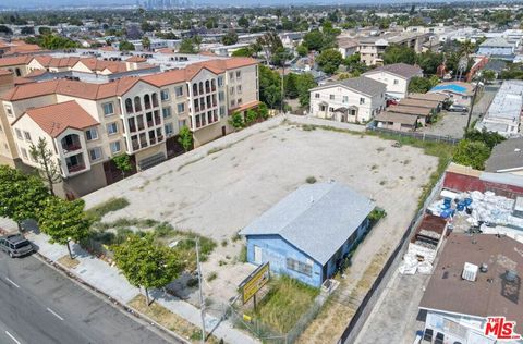 6200 Crenshaw Boulevard Los Angeles CA 90043