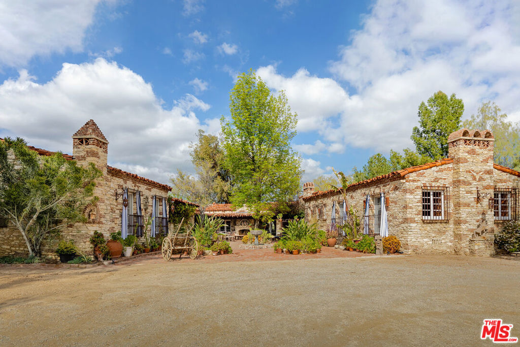 Properties 1 7210 Woodlake Avenue