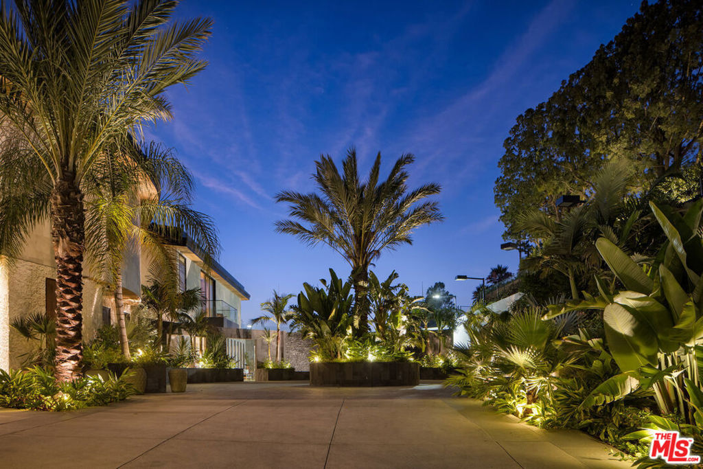 Properties 2 1625 Summitridge Drive