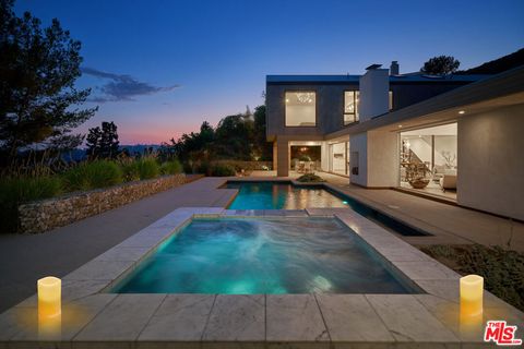 6342 Innsdale Drive Los Angeles CA 90068