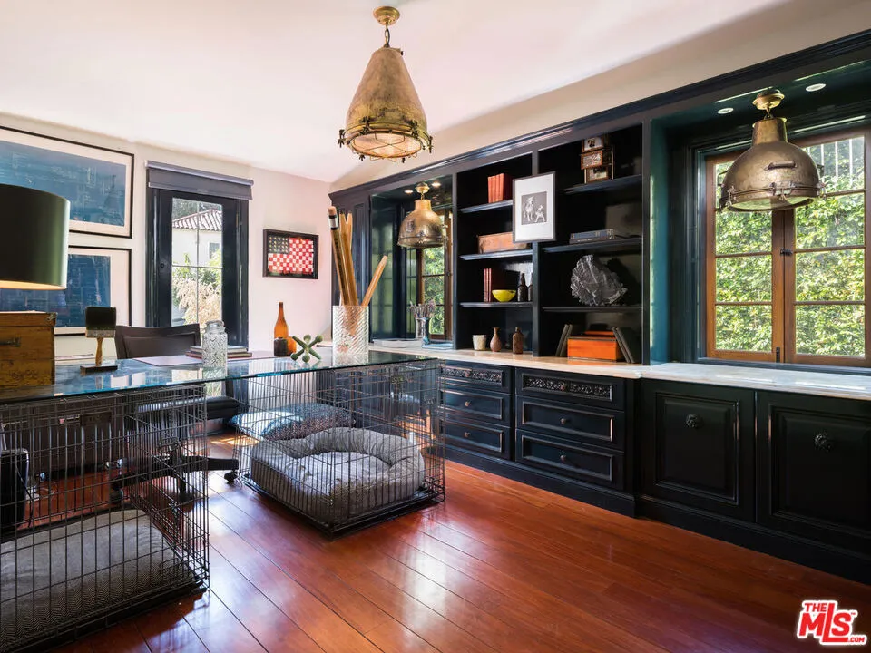 Los Angeles, California 90068, United States, 3 Bedrooms Bedrooms, ,3 BathroomsBathrooms,Residential,Active,125292