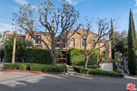 A home in West Hollywood