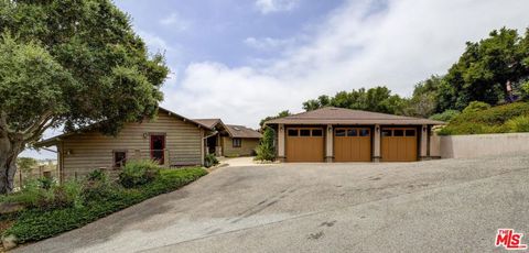 A home in Carpinteria