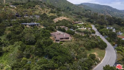 A home in Carpinteria