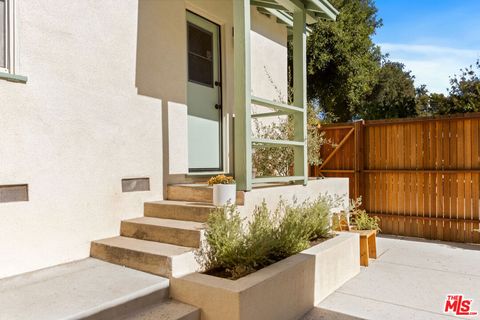 A home in La Crescenta