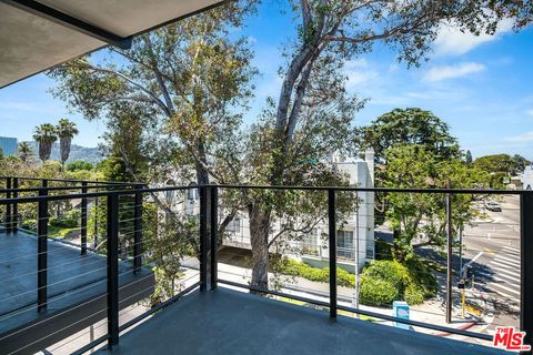 A home in Toluca Lake