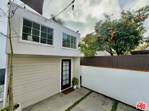 MLS: 25503069