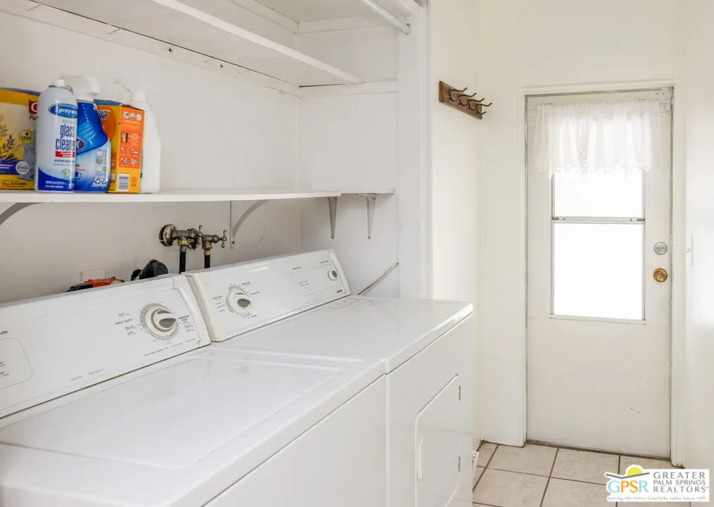 Cathedral City, California 92234, United States, 2 Bedrooms Bedrooms, ,2 BathroomsBathrooms,Residential,Active,7206