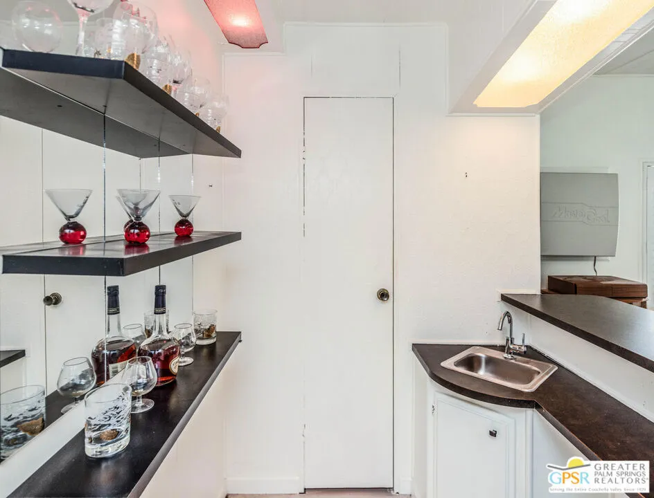 Cathedral City, California 92234, United States, 2 Bedrooms Bedrooms, ,2 BathroomsBathrooms,Residential,Active,7206