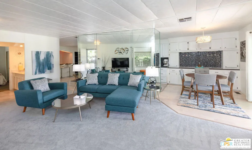 Cathedral City, California 92234, United States, 2 Bedrooms Bedrooms, ,2 BathroomsBathrooms,Residential,Active,7206