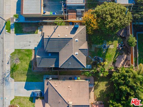 A home in Inglewood