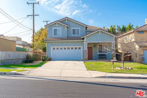 A home in Inglewood