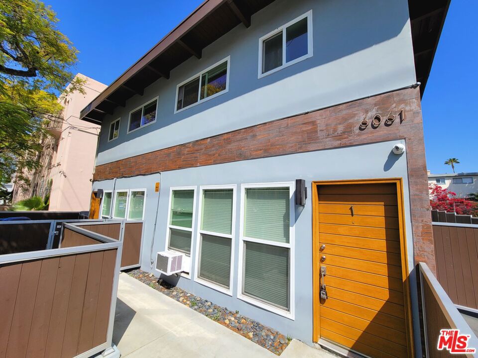6061 Franklin Avenue