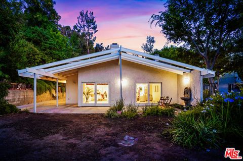 A home in Tarzana