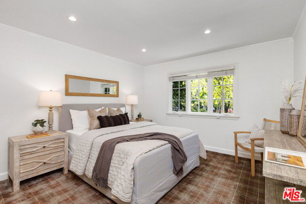 Properties 4 10155 Valley Spring Lane